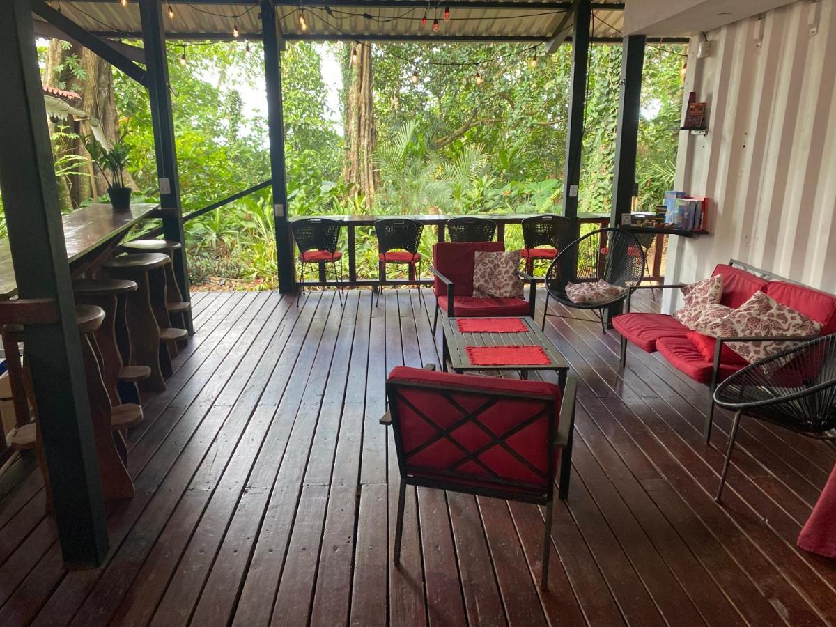 Hotel Casa Vito Beachfront Puerto Viejo de Talamanca ภายนอก รูปภาพ