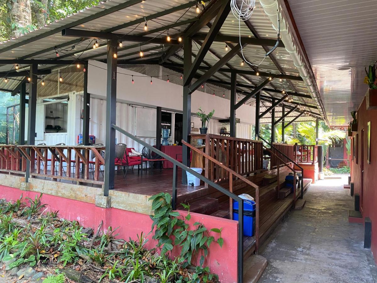 Hotel Casa Vito Beachfront Puerto Viejo de Talamanca ภายนอก รูปภาพ