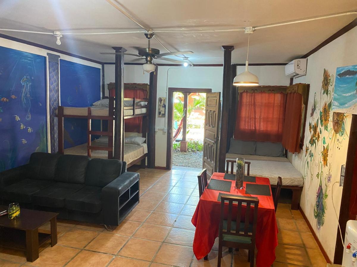 Hotel Casa Vito Beachfront Puerto Viejo de Talamanca ภายนอก รูปภาพ