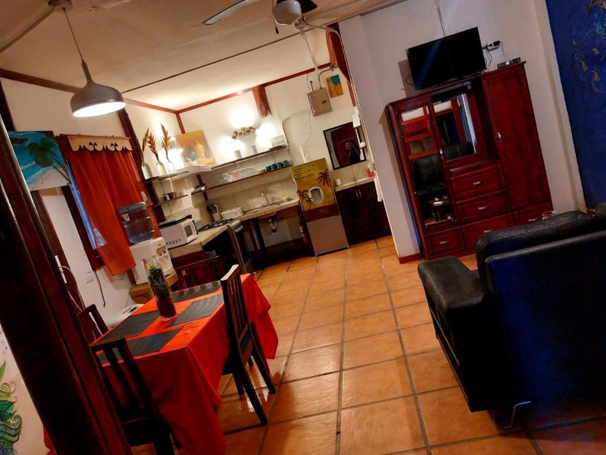 Hotel Casa Vito Beachfront Puerto Viejo de Talamanca ภายนอก รูปภาพ