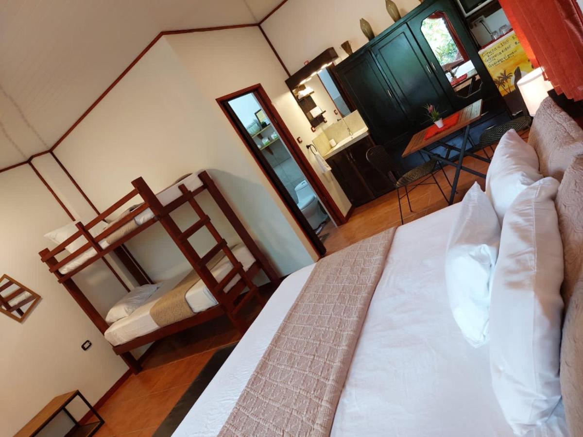 Hotel Casa Vito Beachfront Puerto Viejo de Talamanca ภายนอก รูปภาพ