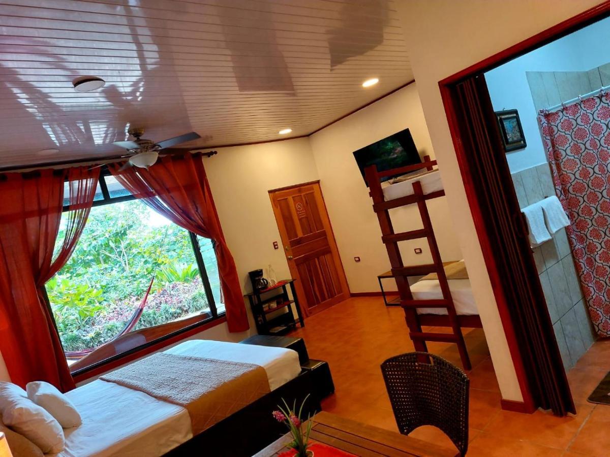 Hotel Casa Vito Beachfront Puerto Viejo de Talamanca ภายนอก รูปภาพ