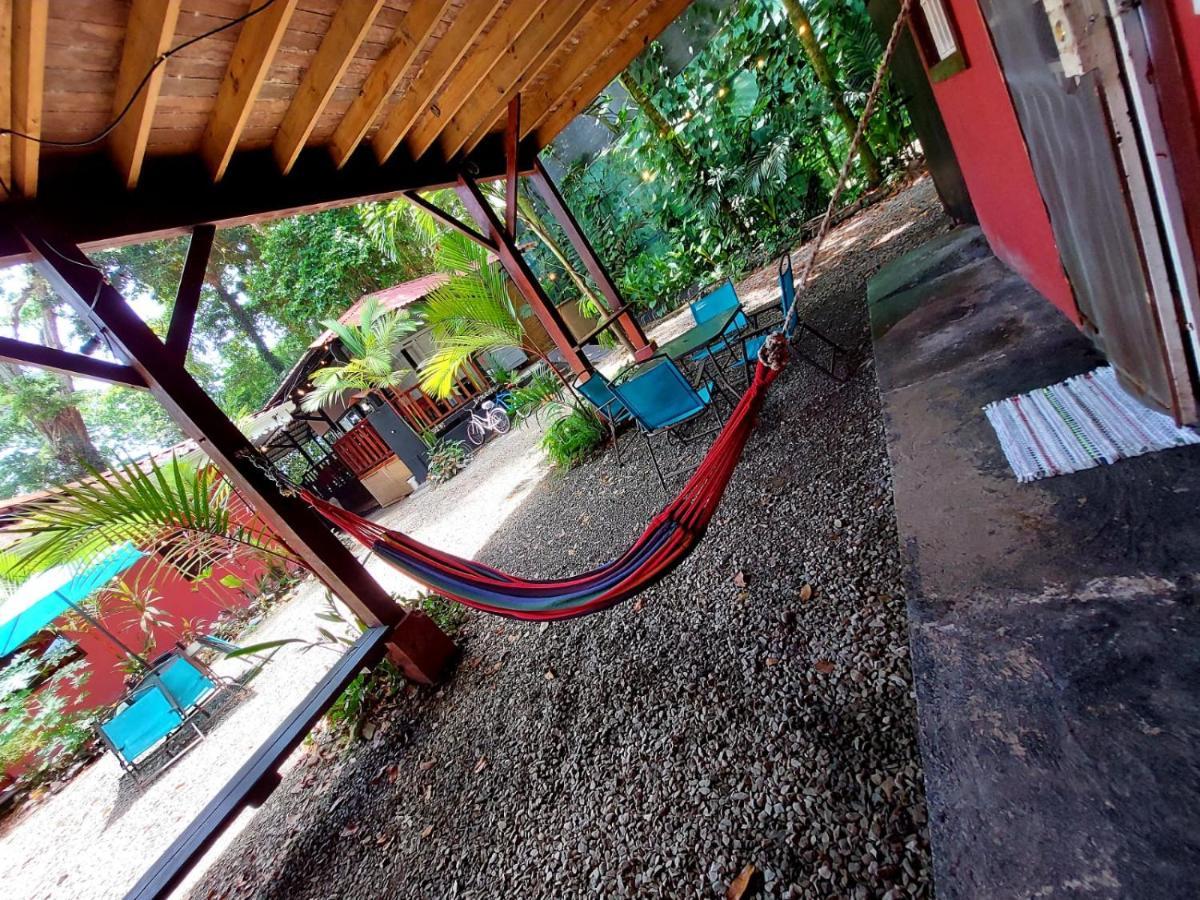 Hotel Casa Vito Beachfront Puerto Viejo de Talamanca ภายนอก รูปภาพ