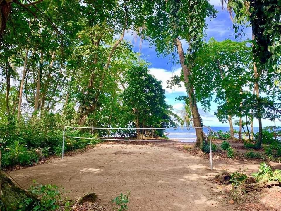 Hotel Casa Vito Beachfront Puerto Viejo de Talamanca ภายนอก รูปภาพ